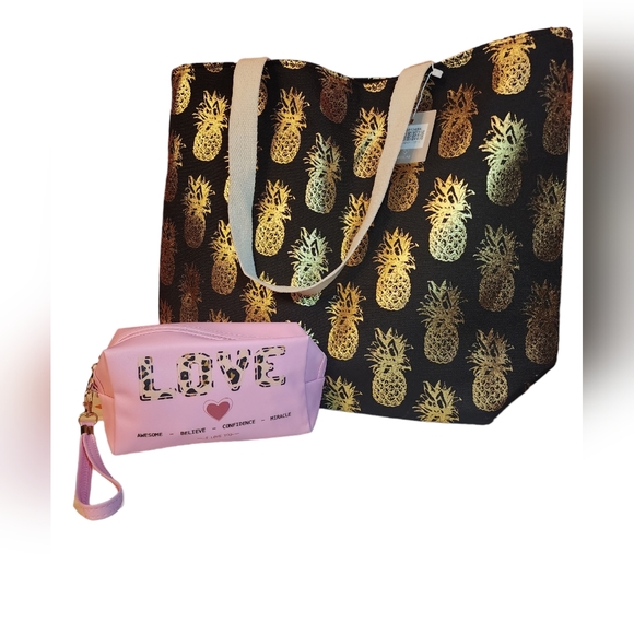 Leopard Patterned LOVE Message Pouch Bag - Picture 2 of 2